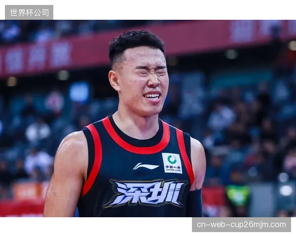 贺希宁以极高的出勤率和全面的数据贡献值，支撑深圳队取得突破。